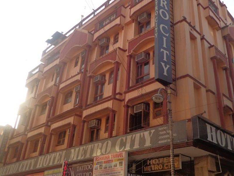 Metro City Delhi  Bagian luar foto
