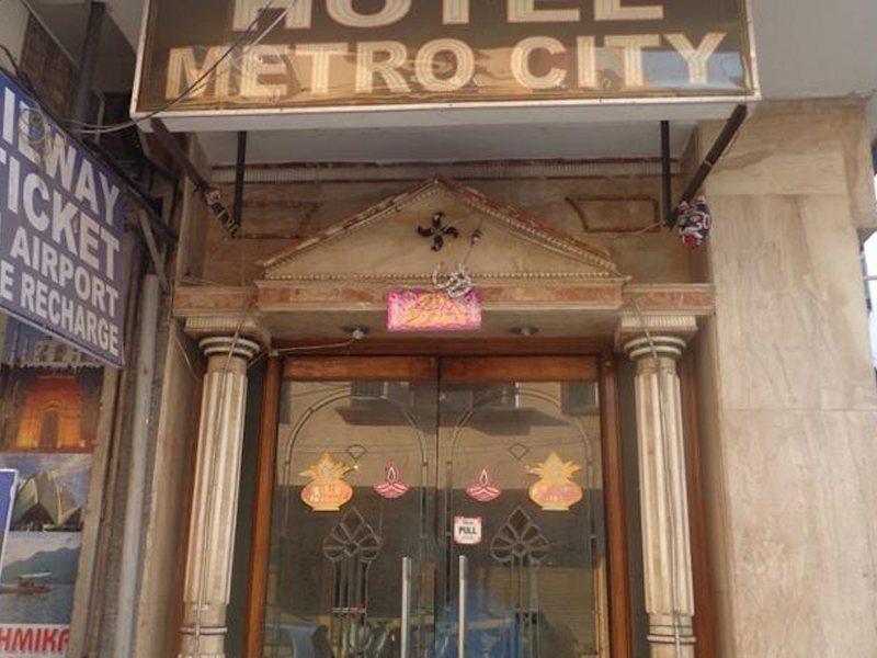 Metro City Delhi  Bagian luar foto
